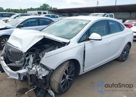 2017 Buick Verano Sport Touring из США, поврежденный, VIN 1G4PR5SK0H4120820